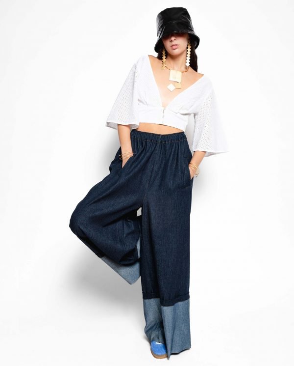 Pantalón vaquero pata de elefante