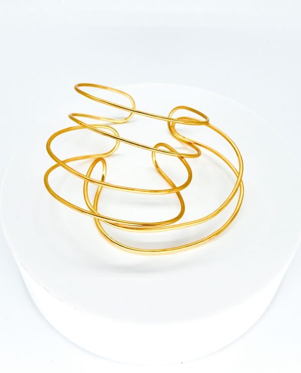 Pulsera líneas paralelas